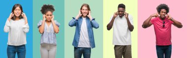Afrikalı-Amerikalı, İspanyol ve Çinli Grup yüksek sesle müzik gürültü rahatsız ifade parmaklarıyla kulaklarıyla kapsayan vintage renk arka plan üzerinde insan bileşimi. Sağır kavramı.
