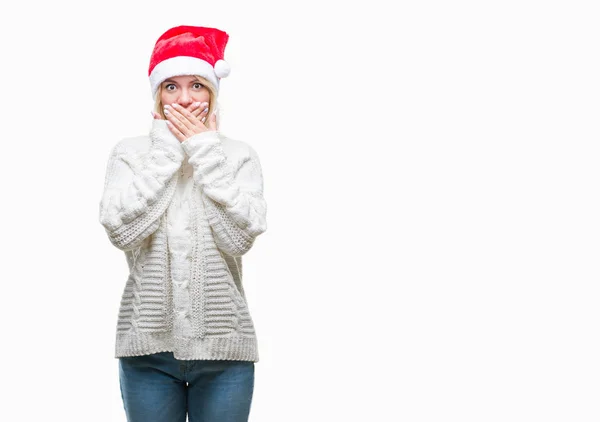 Junge Schöne Blonde Frau Mit Weihnachtsmütze Über Isoliertem Hintergrund Schockiert — Stockfoto