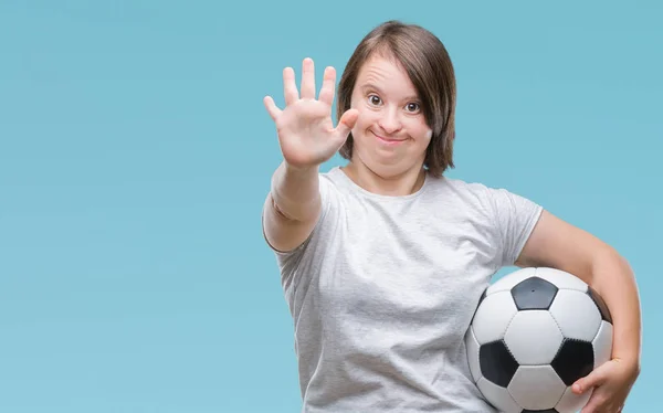 Ung Vuxen Kvinna Med Downs Syndrom Hålla Fotboll Fotboll Bollen — Stockfoto