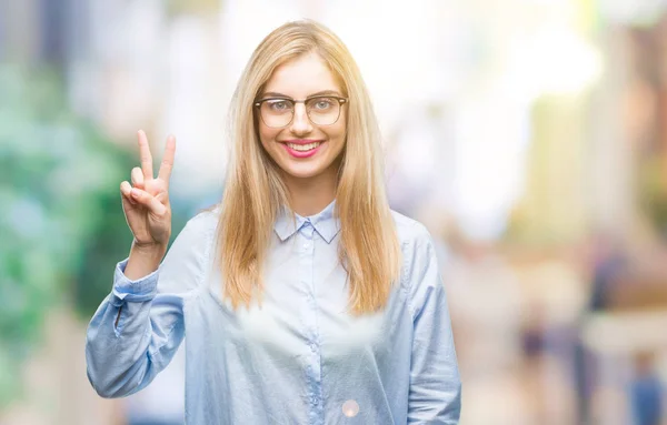 Mladá Krásná Blondýna Obchodních Žena Nosíš Brýle Izolované Pozadí Zobrazení — Stock fotografie