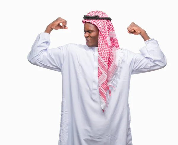 Arabská Africký Mladík Nosit Tradiční Palestinou Izolované Pozadí Ukazuje Svaly — Stock fotografie