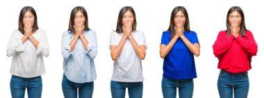 Çinli Asyalı kadın izole arka plan ağız hata için elleriyle kapsayan şok yüzünden bileşimi. Gizli kavramı.