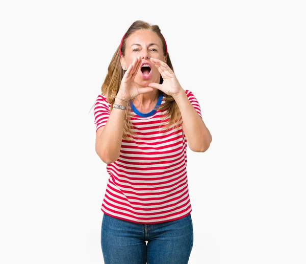 Mooie Middelbare Leeftijd Vrouw Dragen Casual Strepen Shirt Geïsoleerde Achtergrond — Stockfoto