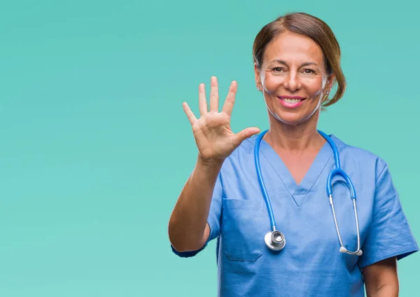 Orta Yaş Kıdemli Hemşire Doktor Kadın Gösterilen Parmakları Ile Işaret — Stok fotoğraf