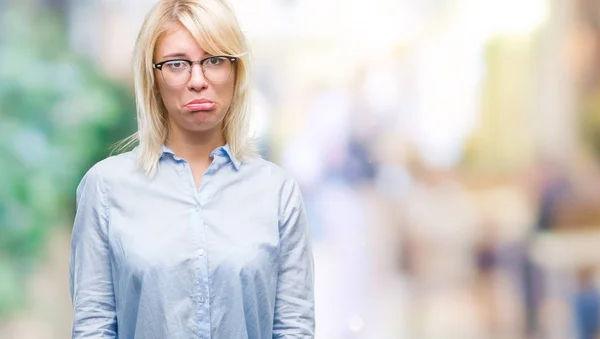 Mladá Krásná Blondýna Obchodních Žena Nosí Brýle Izolované Pozadí Deprese — Stock fotografie
