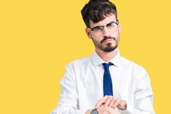 Junger Gutaussehender Geschäftsmann Mit Brille Über Isoliertem Hintergrund Eile Der — Stockfoto