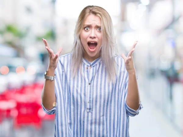 Junge Blonde Frau Mit Isoliertem Hintergrund Feiert Verrückt Und Erstaunt — Stockfoto