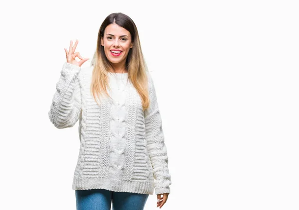 Mujer Hermosa Joven Suéter Blanco Casual Sobre Fondo Aislado Sonriendo — Foto de Stock