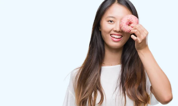 Joven Asiático Mujer Comer Donut Sobre Aislado Fondo Con Feliz —  Fotos de Stock