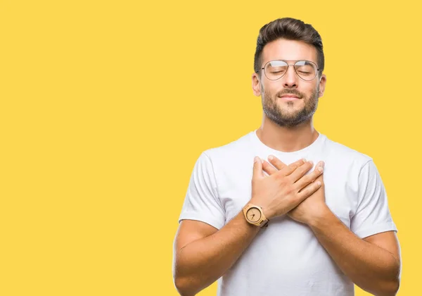 Junger Gutaussehender Mann Mit Brille Vor Isoliertem Hintergrund Lächelnd Die — Stockfoto