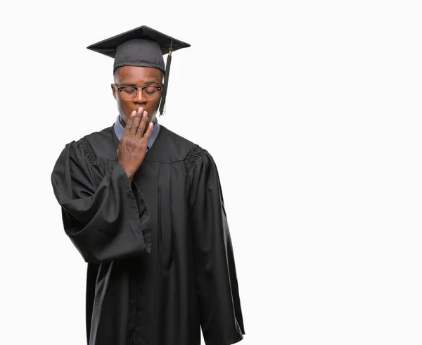 Jovem Graduado Afro Americano Sobre Fundo Isolado Entediado Bocejo Cansado — Fotografia de Stock