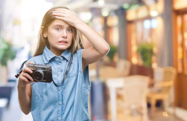 Young Beautiful Girl Taking Photos Using Vintage Camera Isolated Background — Stock Photo, Image