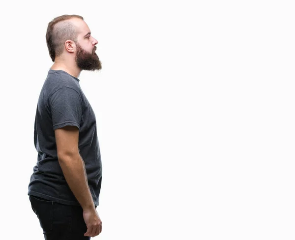 Junge Kaukasische Hipster Mann Über Isolierten Hintergrund Blick Zur Seite — Stockfoto