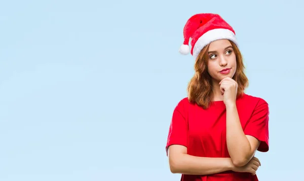 Jovem Mulher Bonita Sobre Fundo Isolado Vestindo Chapéu Natal Com — Fotografia de Stock