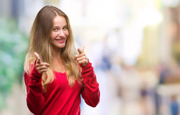 Ung Vacker Blond Kvinna Klädd Röd Tröja Över Isolerade Bakgrund — Stockfoto