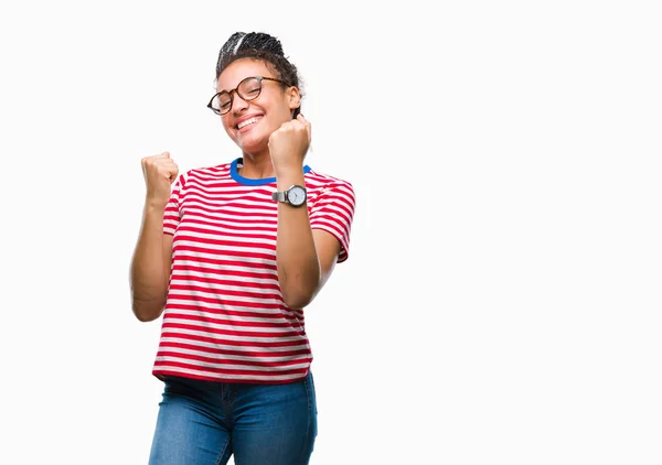 Joven Chica Afroamericana Trenzada Con Gafas Sobre Fondo Aislado Muy —  Fotos de Stock