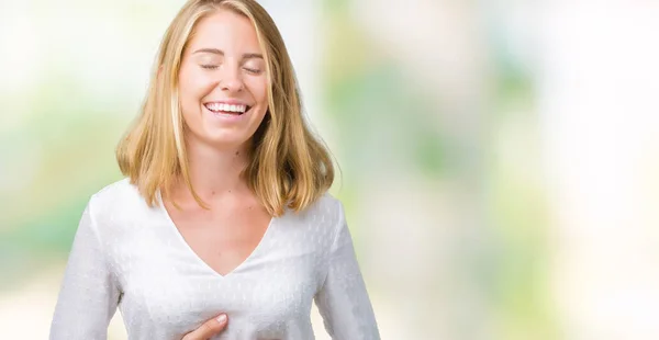 Hermosa Joven Elegante Mujer Sobre Fondo Aislado Sonriendo Riendo Duro — Foto de Stock