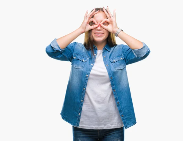 Joven Mujer Hermosa Caucásica Sobre Fondo Aislado Haciendo Buen Gesto — Foto de Stock