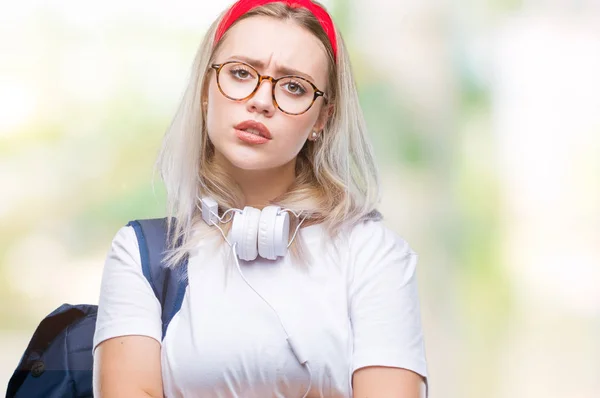 Mladá Blondýnka Studentka Žena Nosí Brýle Batoh Izolované Pozadí Skeptik — Stock fotografie