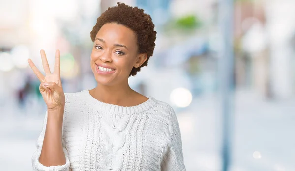 Schöne Junge Afrikanisch Amerikanische Frau Trägt Pullover Über Isoliertem Hintergrund — Stockfoto