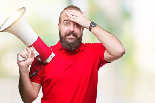 Giovane Uomo Caucasico Urlando Attraverso Megafono Sfondo Isolato Stressato Con — Foto Stock