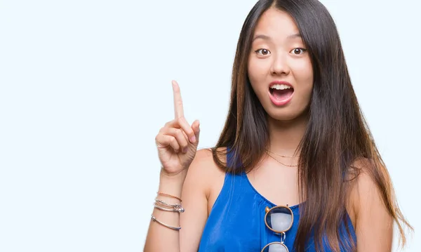 Young Asian Woman Isolated Background Pointing Finger Successful Idea Exited — Stock Photo, Image