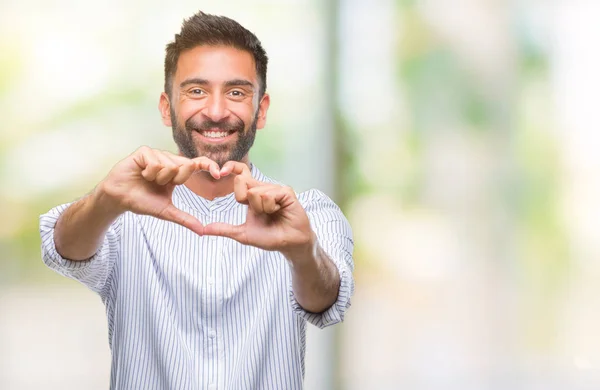 Homem Hispânico Adulto Sobre Fundo Isolado Sorrindo Amor Mostrando Símbolo — Fotografia de Stock