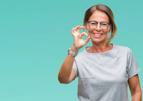 Mujer Hispana Mayor Mediana Edad Con Gafas Sobre Fondo Aislado —  Fotos de Stock