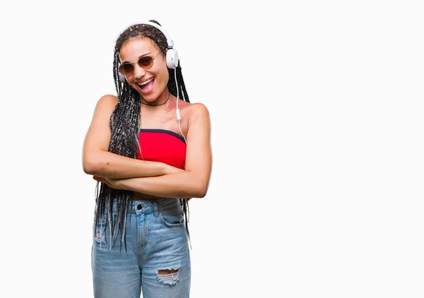 Cabelo Trançado Jovem Afro Americano Com Marca Nascimento Usando Fones — Fotografia de Stock