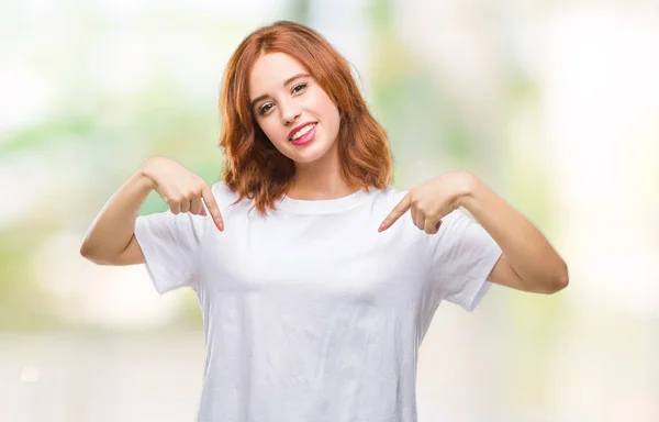 Mooie Jongedame Geïsoleerde Achtergrond Zoek Vertrouwen Met Glimlach Het Gezicht — Stockfoto