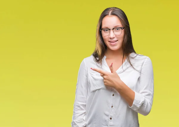 Giovane Caucasica Bella Donna Affari Che Indossa Occhiali Sfondo Isolato — Foto Stock