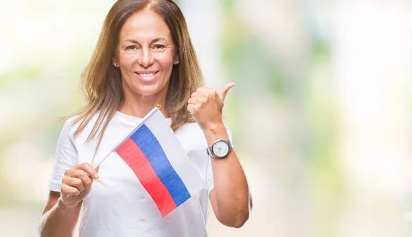 Middelbare Leeftijd Spaanse Vrouw Houdt Van Vlag Van Rusland Geïsoleerde — Stockfoto
