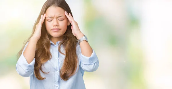 Junge Schöne Brünette Geschäftsfrau Über Isolierten Hintergrund Mit Der Hand — Stockfoto