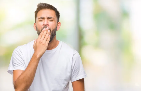 Hombre Hispano Adulto Sobre Fondo Aislado Aburrido Bostezo Cansado Cubriendo — Foto de Stock