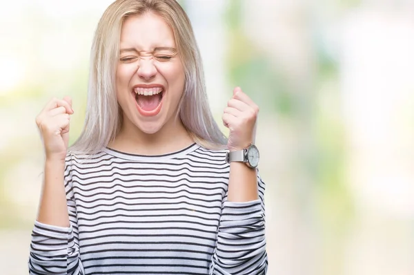 Mujer Rubia Joven Sobre Fondo Aislado Emocionado Por Éxito Con — Foto de Stock