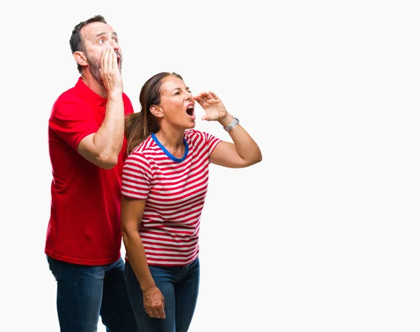 Middle Age Hispanic Couple Love Isolated Background Shouting Screaming Loud — Stock Photo, Image