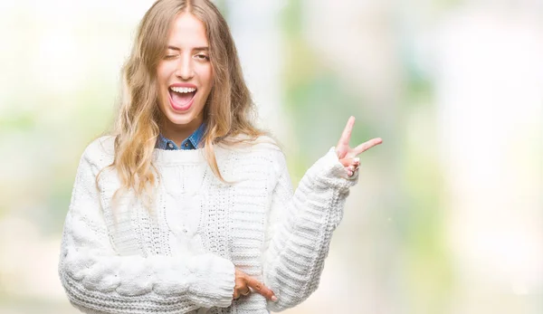 Bella Giovane Donna Bionda Che Indossa Maglione Invernale Sfondo Isolato — Foto Stock