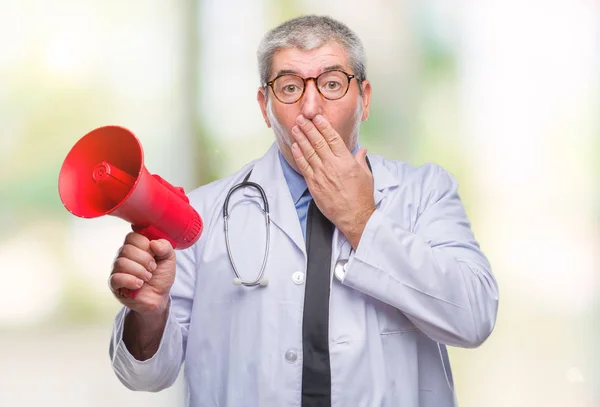 Handsome Senior Doctor Man Yelling Megaphone Isolated Background Cover Mouth — Stock Photo, Image