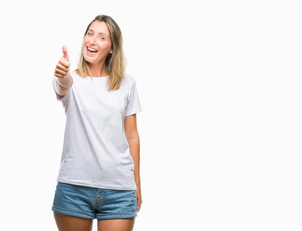 Jovem Bela Mulher Sobre Fundo Isolado Fazendo Polegares Felizes Gesto — Fotografia de Stock