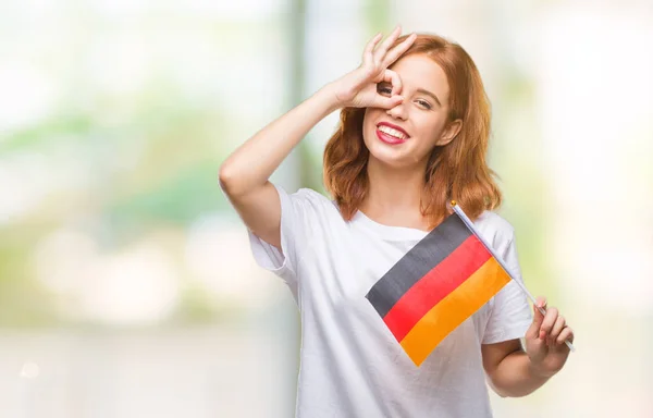 Молодий Красива Жінка Тримає Прапор Німеччини Ізольованих Фону Щасливим Обличчям — стокове фото