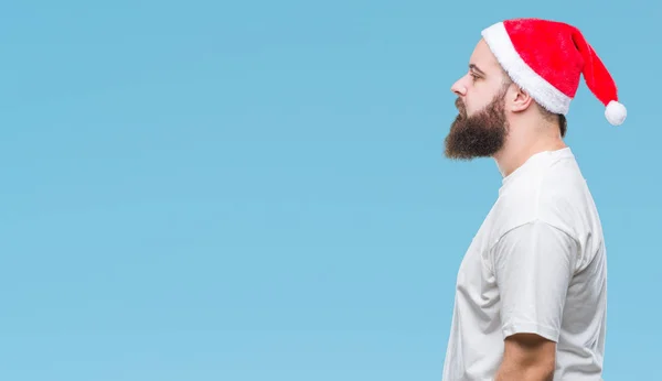 Mladý Bělošský Bokovky Muž Nosí Vánoční Čepice Izolované Pozadí Pohledu — Stock fotografie