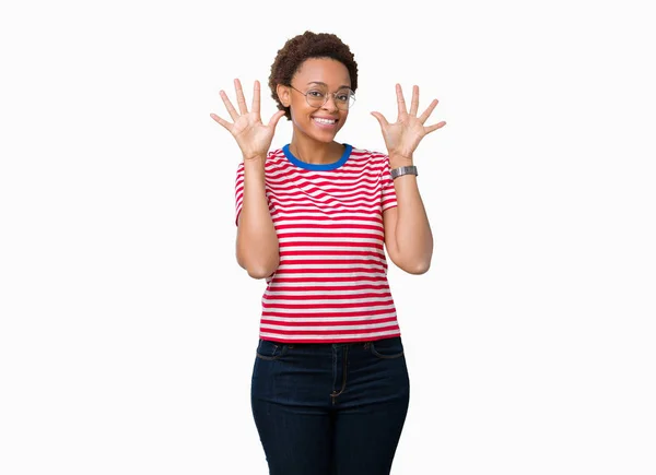 Linda Jovem Afro Americana Vestindo Óculos Sobre Fundo Isolado Mostrando — Fotografia de Stock