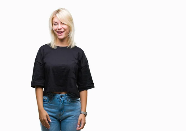 Junge Schöne Blonde Frau Über Isoliertem Hintergrund Zwinkert Die Kamera — Stockfoto