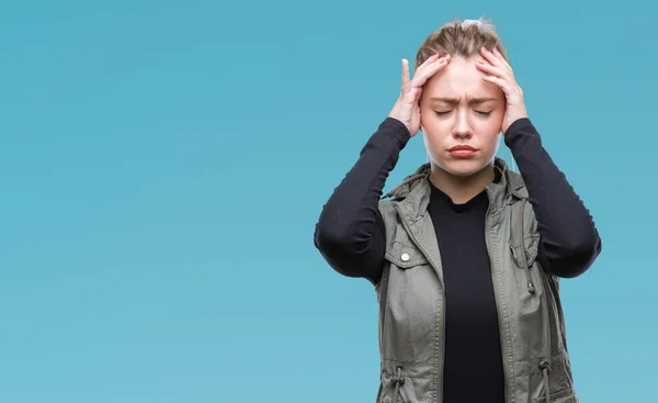 Mujer Rubia Joven Sobre Fondo Aislado Que Sufre Dolor Cabeza — Foto de Stock