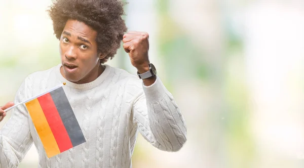 Afro American Człowiek Flaga Niemiec Białym Tle Tło Denerwować Sfrustrowany — Zdjęcie stockowe