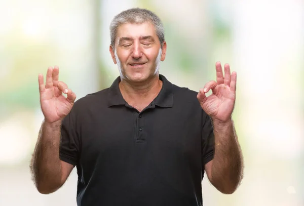 Bonito Homem Idoso Sobre Fundo Isolado Relaxar Sorrir Com Olhos — Fotografia de Stock