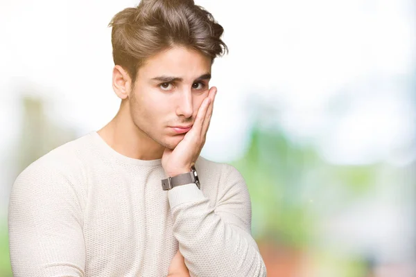 Młody Przystojny Mężczyzna Patrząc Myślenia Białym Tle Zmęczony Znudzony Depresji — Zdjęcie stockowe