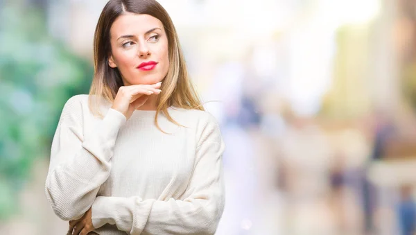 Mujer Hermosa Joven Suéter Blanco Casual Sobre Fondo Aislado Con —  Fotos de Stock