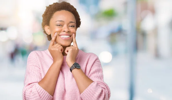 Beautiful Young African American Woman Isolated Background Smiling Open Mouth — Stock Photo, Image