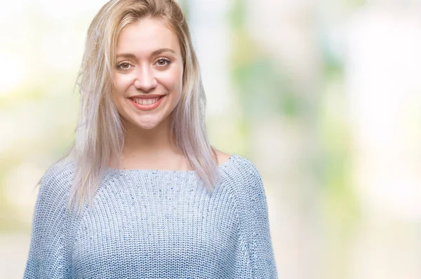 Ung Blond Kvinne Med Vintergenser Isolert Bakgrunn Med Lykkelig Kjølig – stockfoto